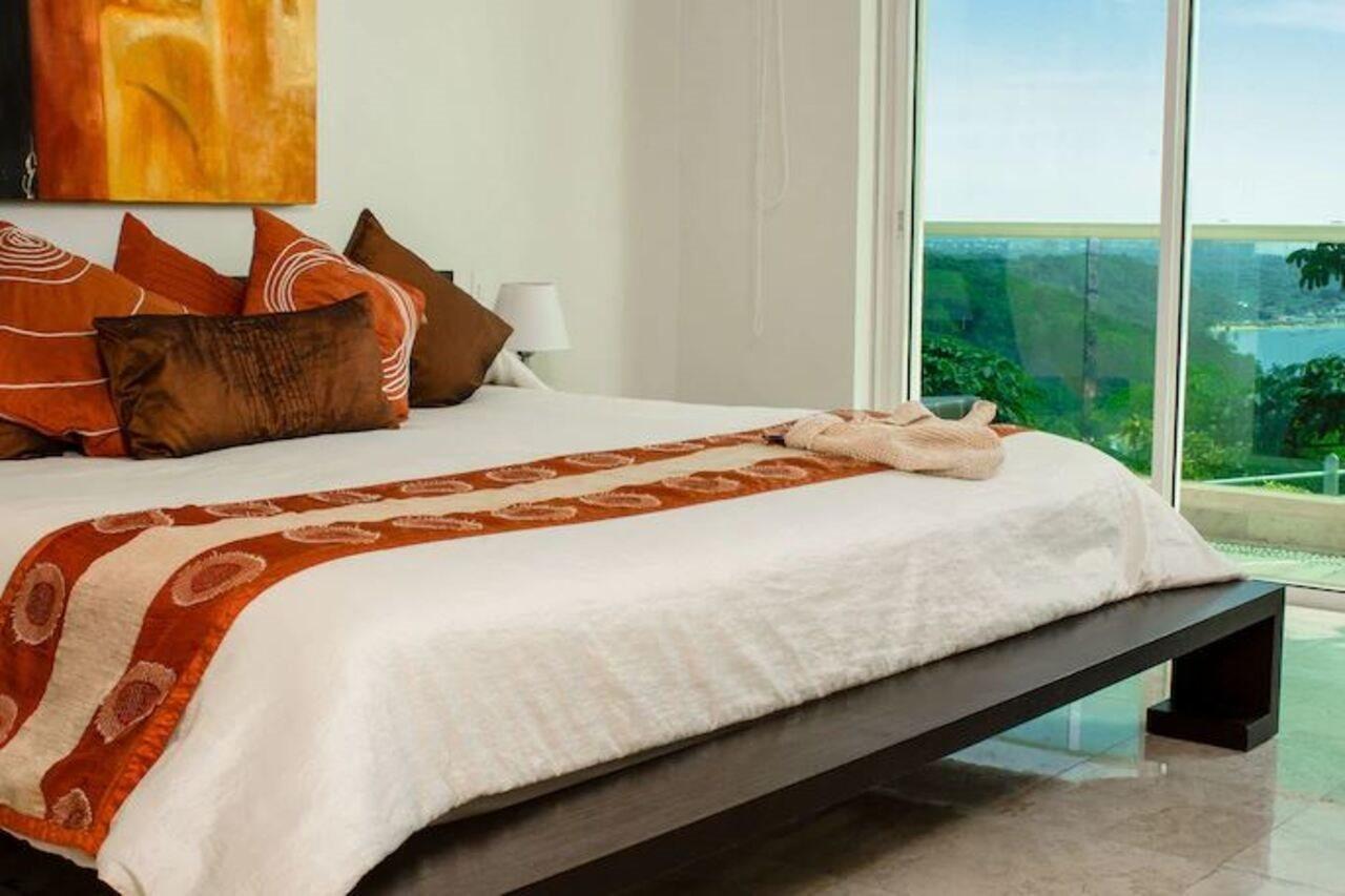 B Pichilingue Rooms & Beach Club Акапулко Екстериор снимка